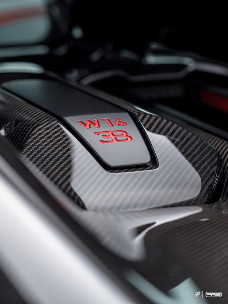 Bugatti Divo W16 Engine